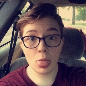 Meet your Posher, Kelcey